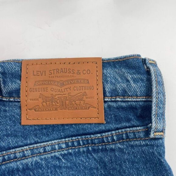 Levi's Women's Ribcage Straight Ankle Jeans Blue‎ Denim Medium Wash Size 18W - Picture 4 of 13